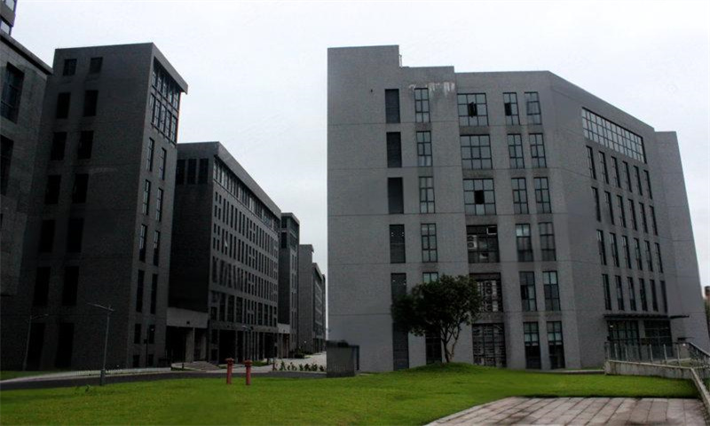 1735705353973943.jpg 重庆车联网科技产业园.jpg